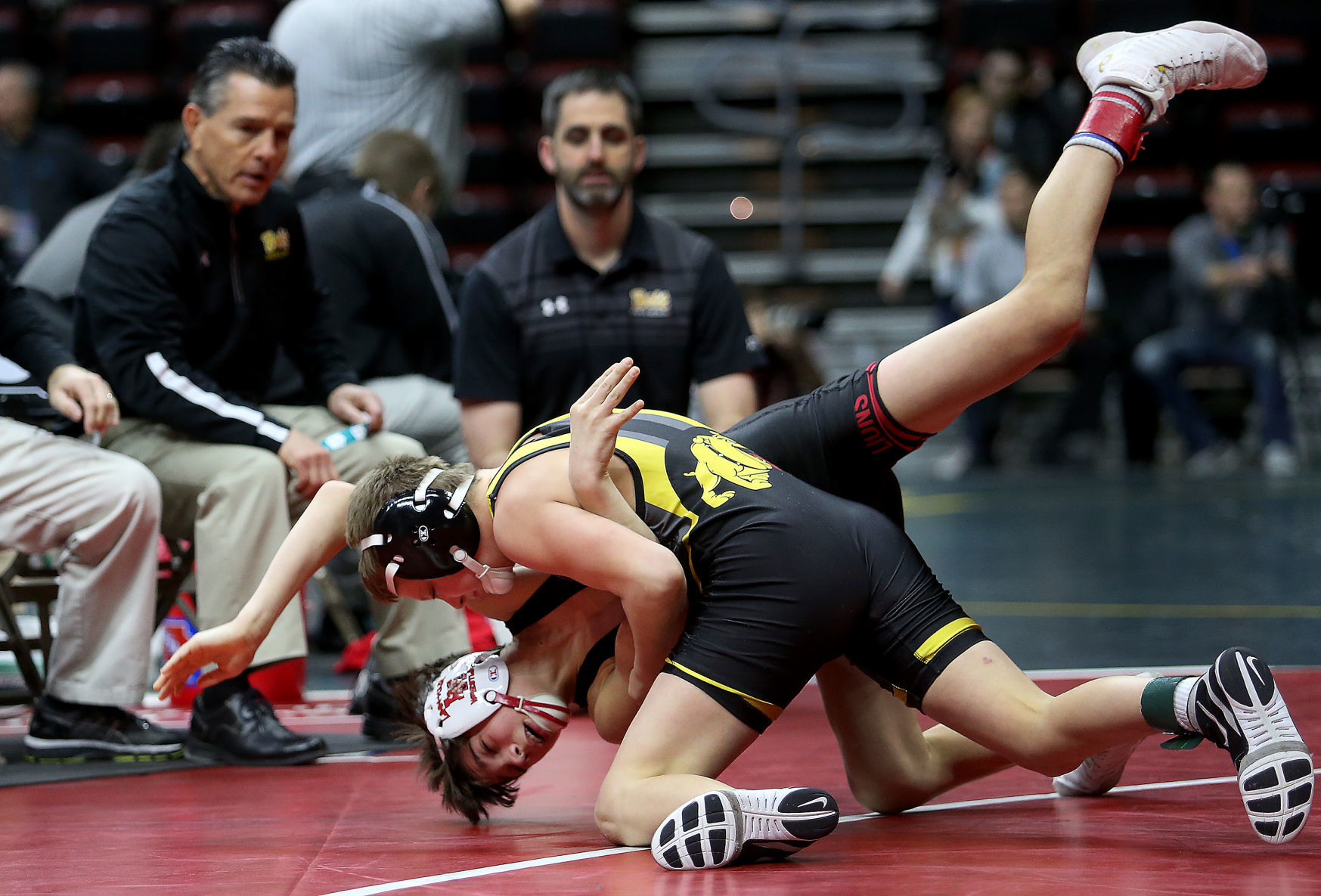 021519-qct-IA-HS-Wrestling-001